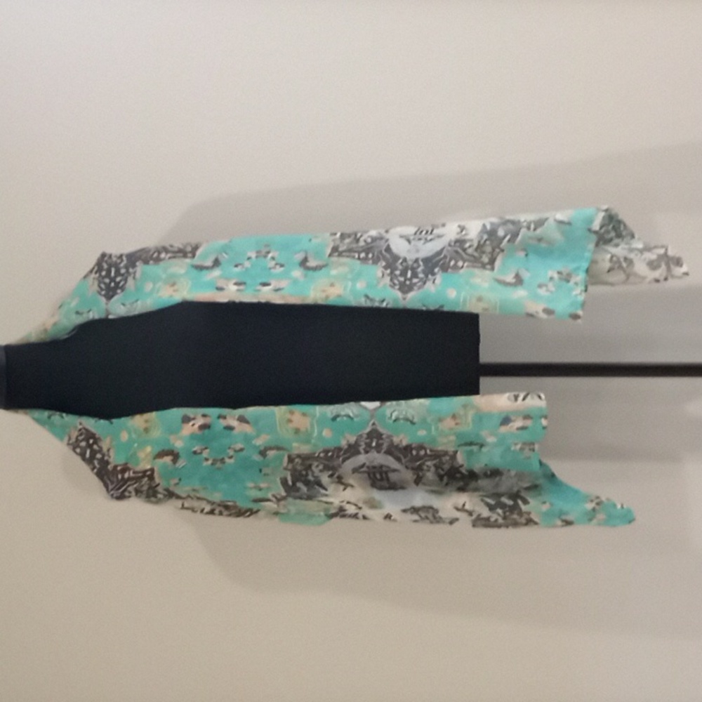 Scarf - Picture 3 of 4